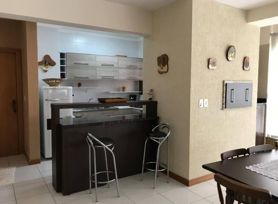 Apartamento Em Tramandai/rs *